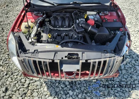 2011 Mercury Milan Premier z USA, uszkodzony, nr VIN 3MEHM0JGXBR601176